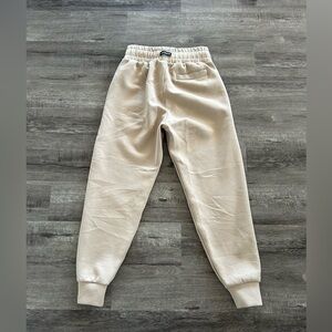 Women’s Alphalete Sweatpants M